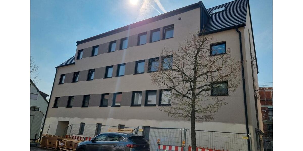 Hochparterre Schwetzingen - 3 Zimmer, 93 m&sup2;, 1.530&euro; | Angebot:26375258
