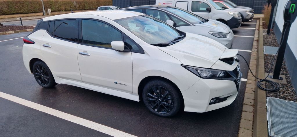 Nissan Leaf 73.000 km 13.100 &euro; Euskirchen 53881