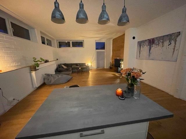 Einfamilienhaus Bindlach - 10 Zimmer, 1.400 m&sup2;, 2.300.000&euro; | Angebot:26822106