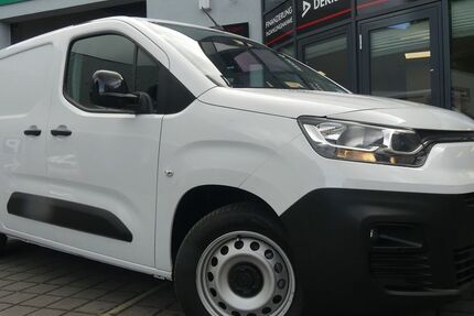 Fiat Doblo 13.971 km 19.800 &euro; Berlin 13156