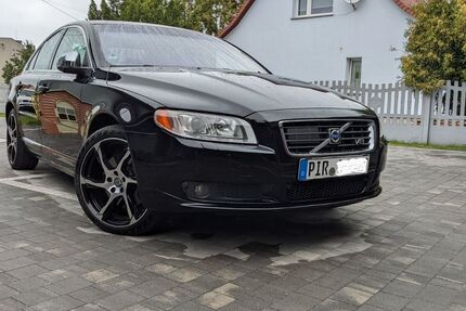 Volvo S80 296.000 km 22.980 &euro; Meißen 01662