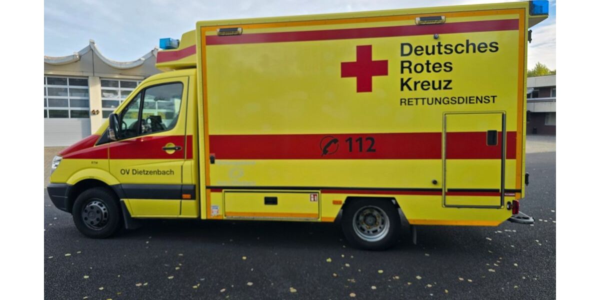 Mercedes-Benz Sprinter 245.500 km 10.500 &euro; Dietzenbach 63128