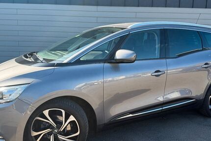 Renault Scenic 110.998 km 10.500 &euro; Neumünster 24536