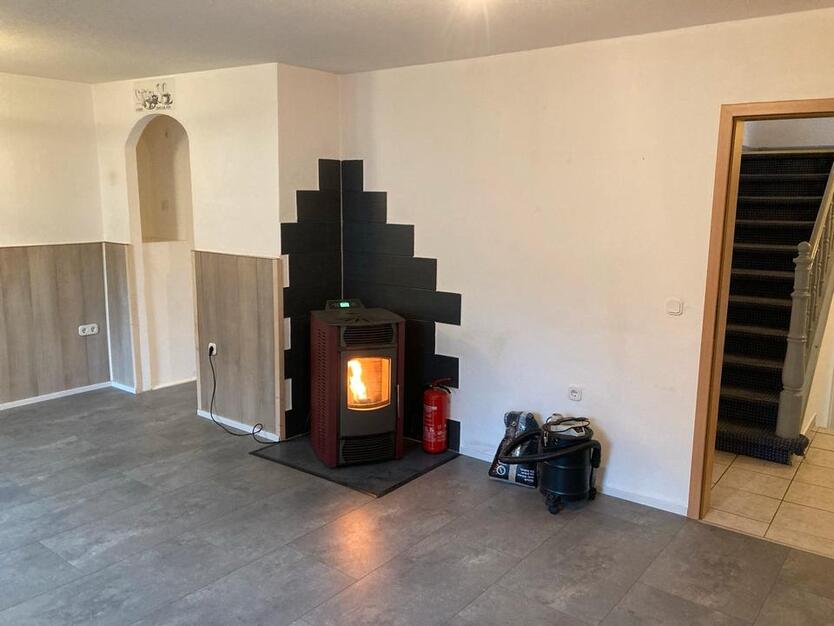 Gemütliches Haus zu vermieten in Schallodenbach