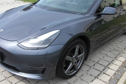 Tesla Model 3 78.000 km 22.500 &euro; Ortenburg 94496