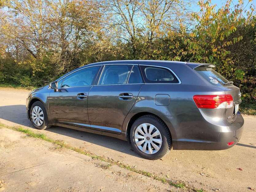 Avensis