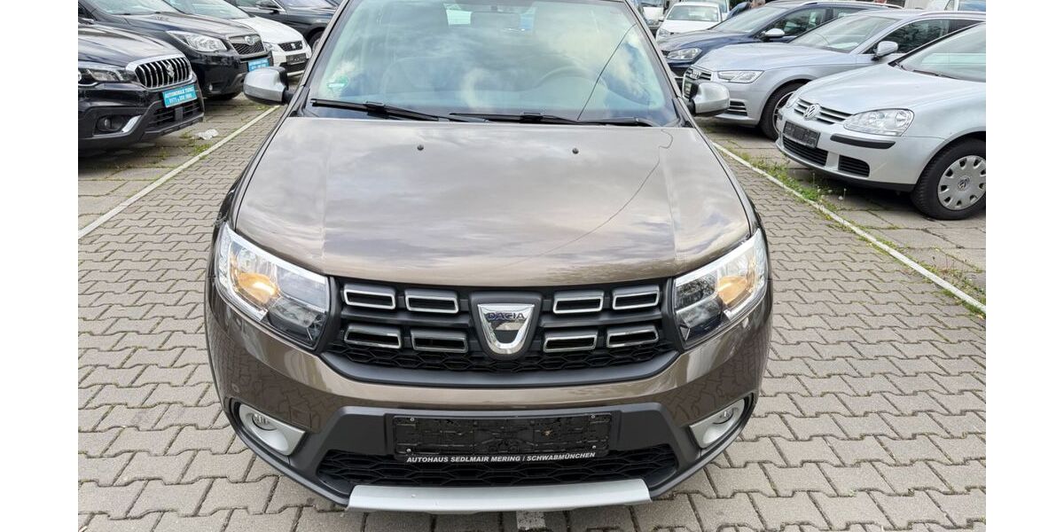 Dacia Sandero 84.307 km 7.900 &euro; München OT Trudering-Riem 81825