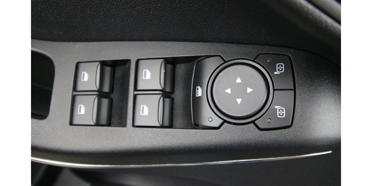 Ford Fiesta EcoBoost Titanium LED+TEMPOMAT+SITZHEIZ 67.364 km 13.500 &euro; Hagenow 19230