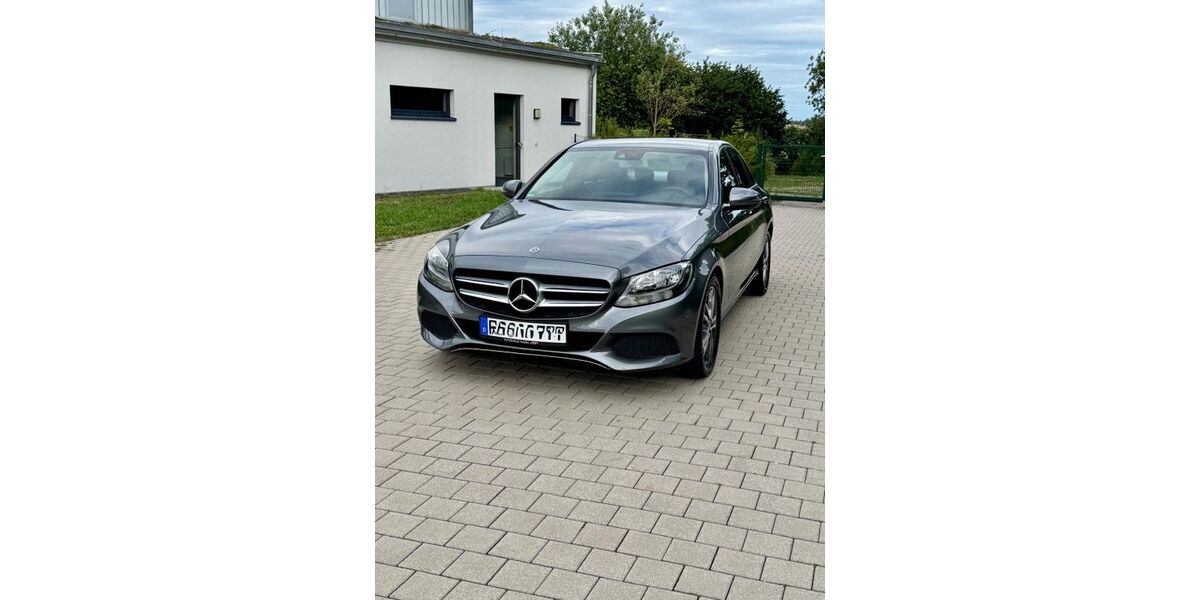 Mercedes-Benz C 220 56.000 km 21.900 &euro; Au i.d. Hallertau 84072