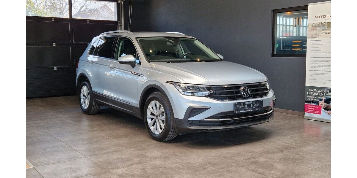 VW Tiguan 105.000 km 22.999 &euro; Gäufelden 71126