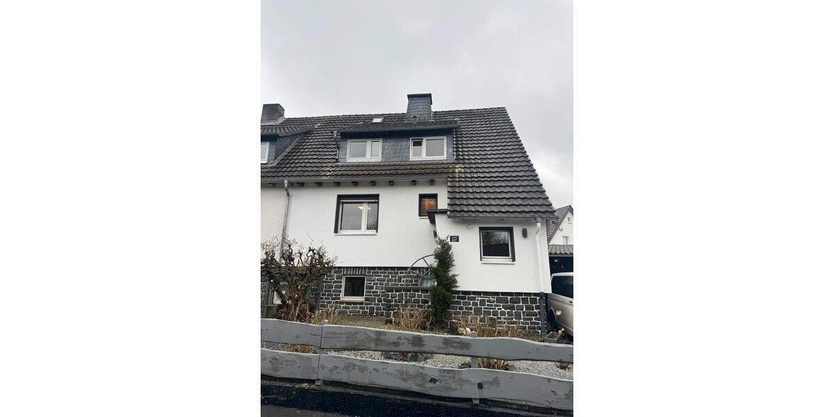 Doppelhaushälfte Großalmerode - 5 Zimmer, 130 m&sup2;, 950&euro; | Angebot:26383120