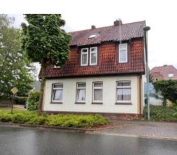 Einfamilienhaus Soltau - 7 Zimmer, 130 m&sup2;, 210.000&euro; | Angebot:27095742
