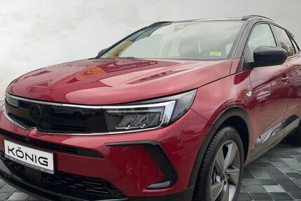 Opel Grandland (X) 10.907 km 19.999 &euro; Erfurt 99091
