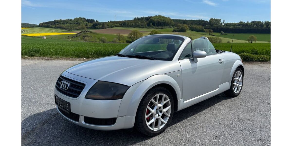 Audi TT 153.918 km 7.450 &euro; Balve 58802