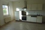 Etagenwohnung Teuchern - 2 Zimmer, 62 m&sup2;, 375&euro; | Angebot:24253560