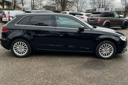 Audi A3 100.000 km 16.900 &euro; München 81243