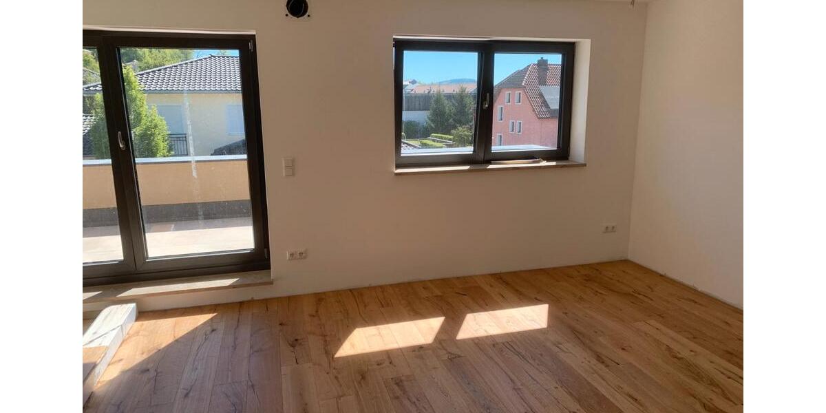 Einfamilienhaus Cham - 2 Zimmer, 64 m&sup2;, 830&euro; | Angebot:26480083