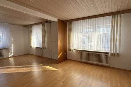 Haus Mitterteich - 6 Zimmer, 144 m&sup2;, 189.000&euro; | Angebot:25447321