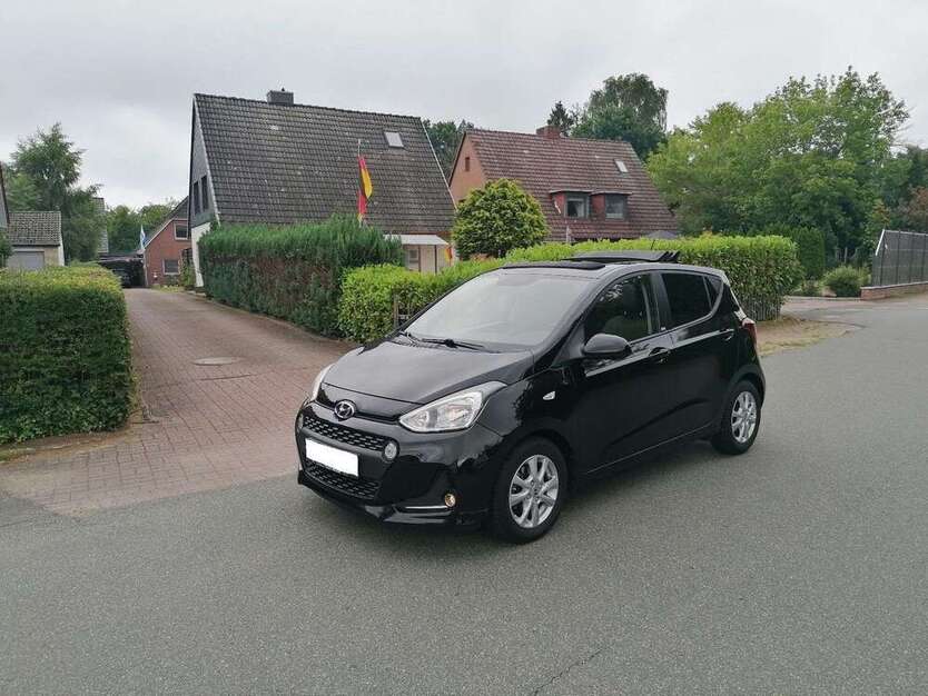 i10
