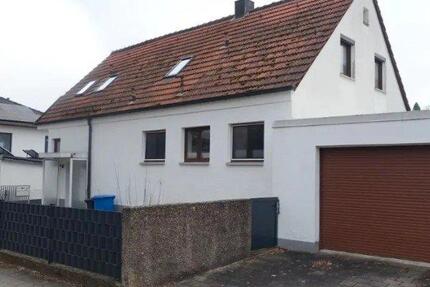 Haus Fürth Atzenhof - 8 Zimmer, 210 m&sup2;, 645.000&euro; | Angebot:27093168