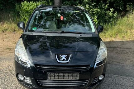 Peugeot 5008 154.000 km 3.900 &euro; Dreieich 63303