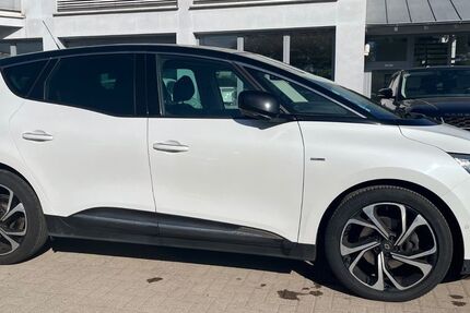 Renault Scenic 175.000 km 7.800 &euro; Lahr 77933