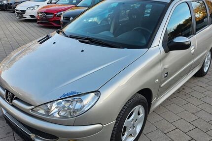 Peugeot 206 151.176 km 1.850 € Lachen-Speyerdorf 67435