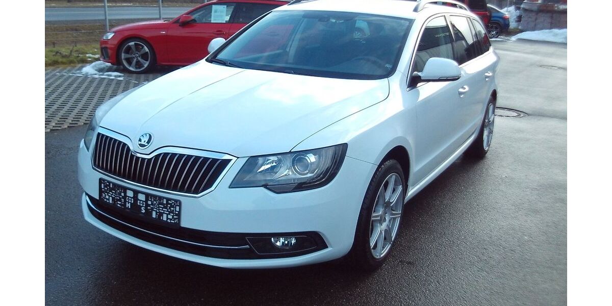 Skoda Superb 213.790 km 8.600 &euro; Bayreuth 95448