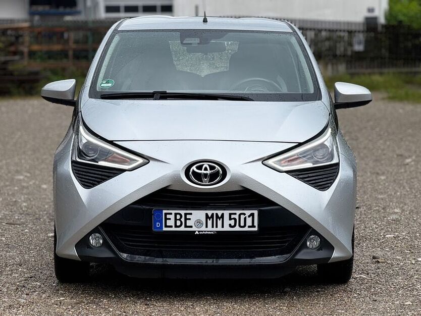 Aygo (X)