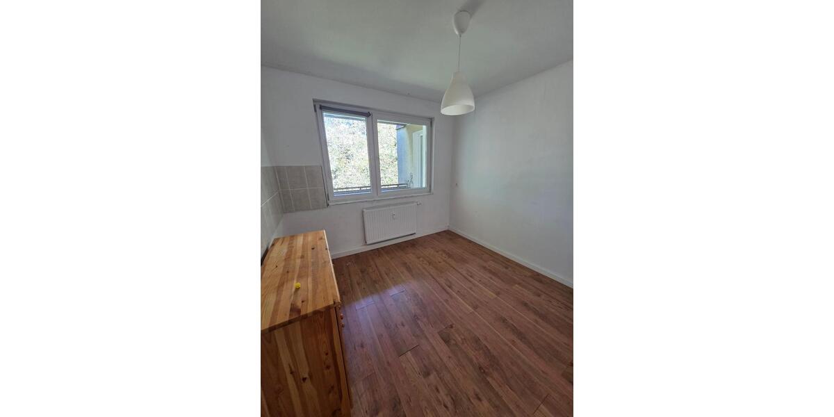 Etagenwohnung Odenthal - 2 Zimmer, 70 m&sup2;, 665&euro; | Angebot:26099098