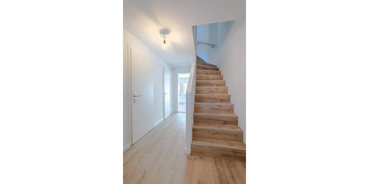 Reihenmittelhaus Bremen Kattenesch - 4 Zimmer, 93 m&sup2;, 297.500&euro; | Angebot:26808539