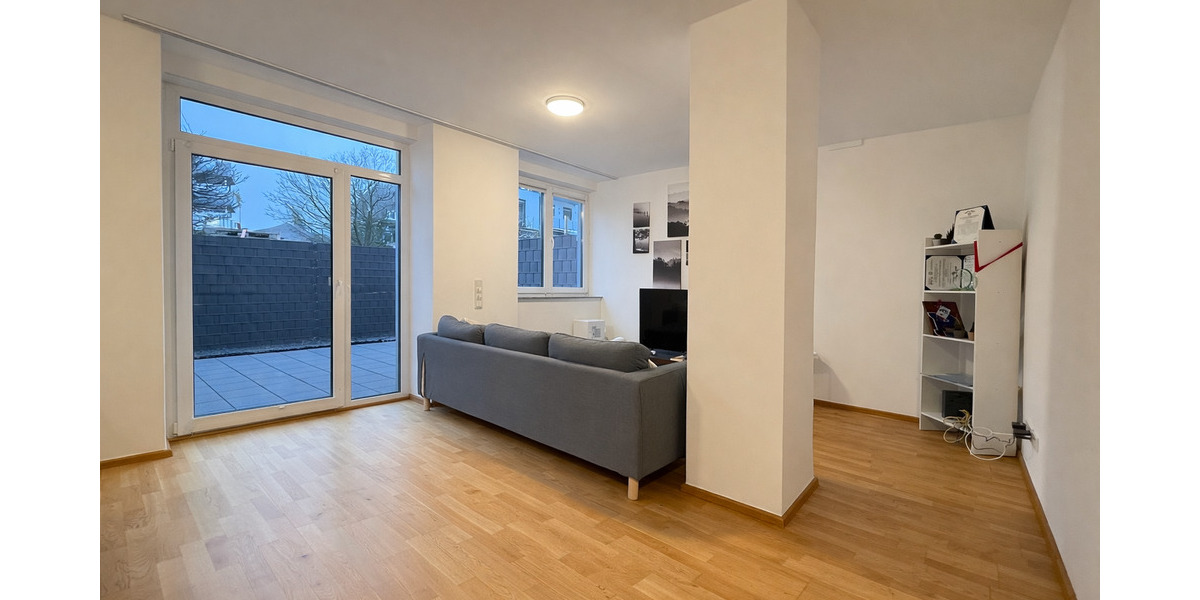 Neuwertige und zentral gelegene ETW mit Terrasse und Stellplatz! 3 zimmer