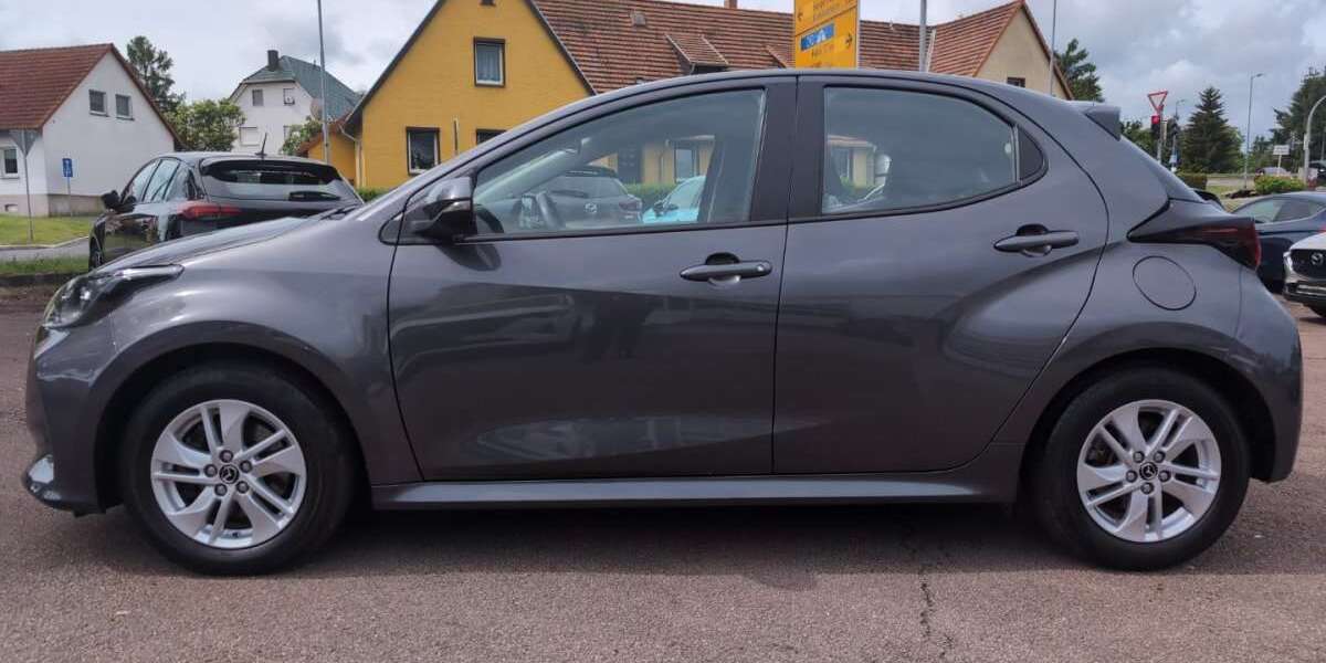 Mazda 2 57.237 km 15.900 &euro; Wimmelburg 06313