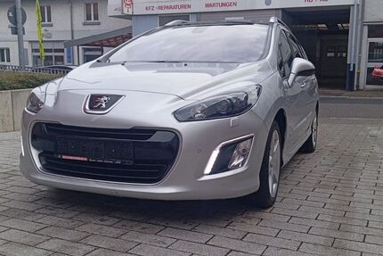 Peugeot 308 149.000 km 5.500 &euro; Pforzheim 75172