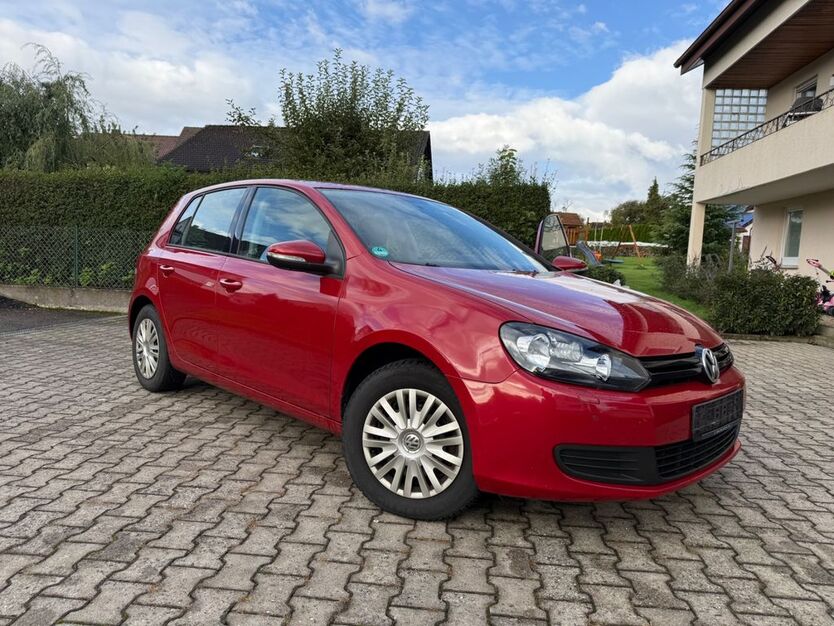 VW Golf 155.635 km 5.450 € Oberndorf 78727