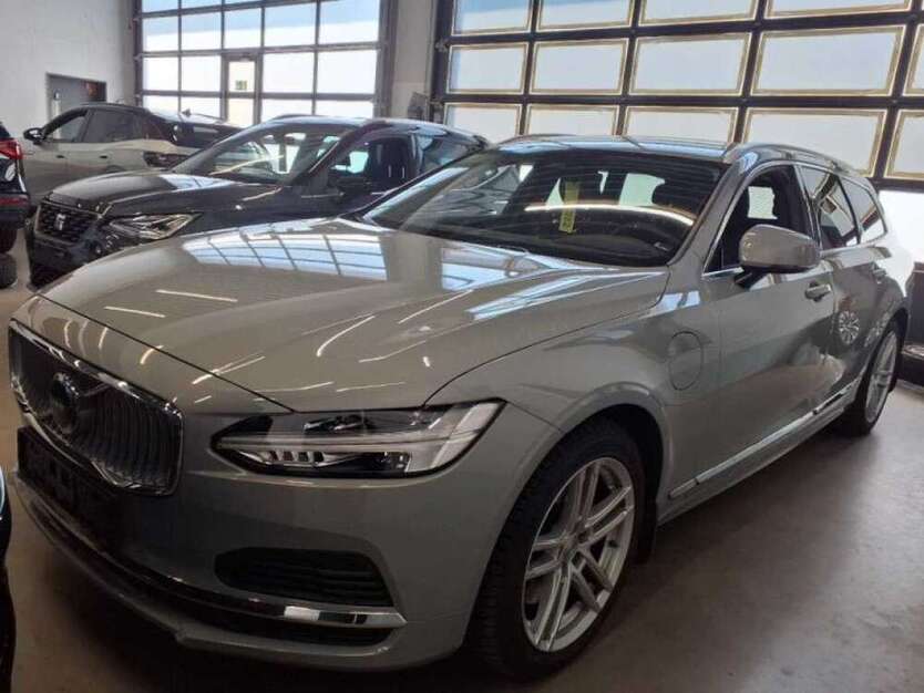 V90