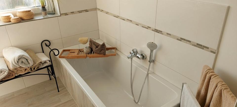 Doppelhaushälfte Schenefeld - 4 Zimmer, 120 m&sup2;, 1.320&euro; | Angebot:26041604