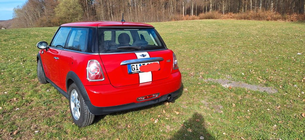 Mini ONE 224.000 km 3.100 &euro; Biebertal-Krumbach 35444