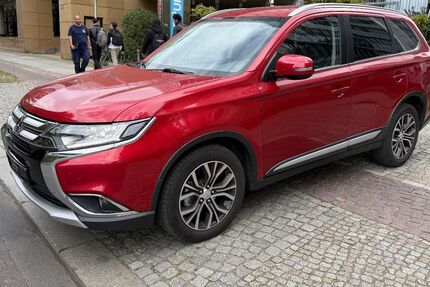 Mitsubishi Outlander 141.000 km 10.499 € Berlin 10553
