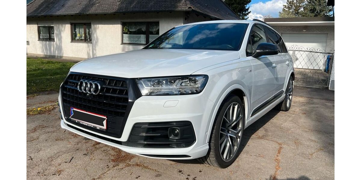 Audi Q7 144.000 km 38.900 &euro; München 81243