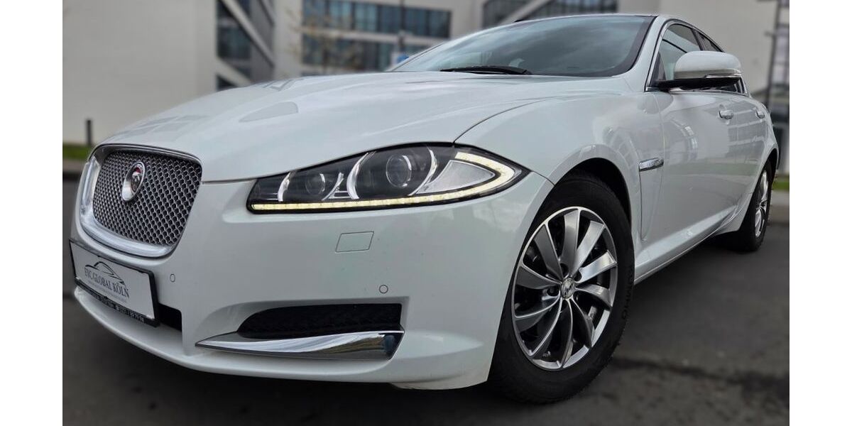 Jaguar XF 186.000 km 9.499 &euro; Köln (Ostheim) 51107