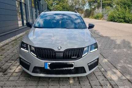 Skoda Octavia 220.000 km 15.500 &euro; Augsburg 86156