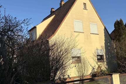 Haus Hirschaid - 4 Zimmer, 135 m&sup2;, 250.000&euro; | Angebot:24972741