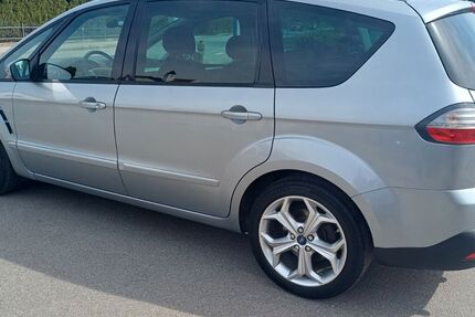 Ford S-Max 166.000 km 4.390 &euro; Hengersberg 94491