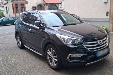Hyundai SANTA FE 142.000 km 15.700 &euro; Schwetzingen 68723