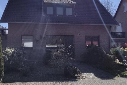 Haus Wegberg - 8 Zimmer, 214 m&sup2;, 569.000&euro; | Angebot:26310092