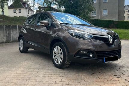 Renault Captur 44.031 km 7.700 &euro; Adorf 09221