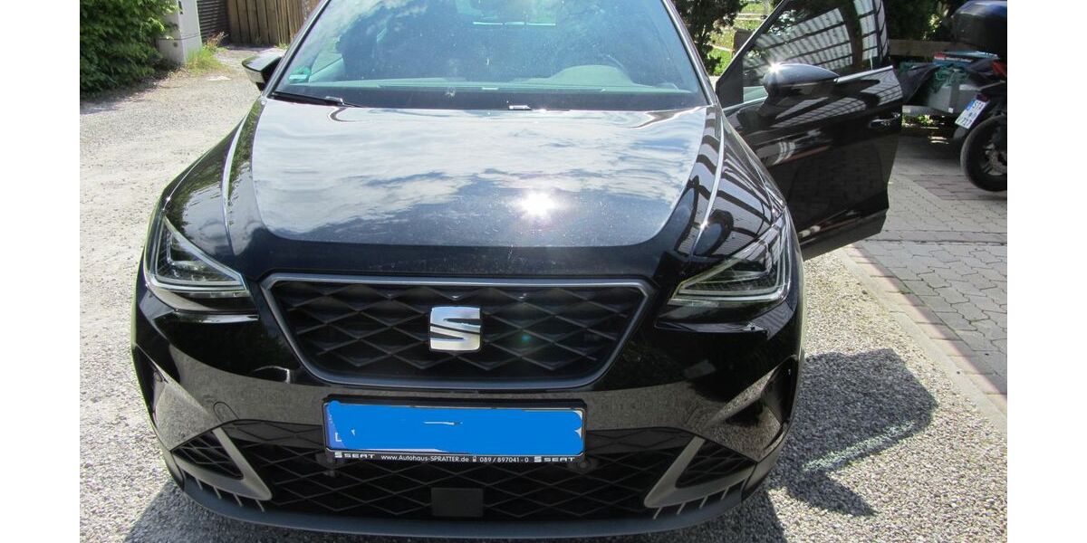 Seat Arona 47.500 km 18.390 &euro; Seefeld 82229