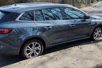 Renault Megane 90.000 km 9.500 &euro; Stuttgart 70565