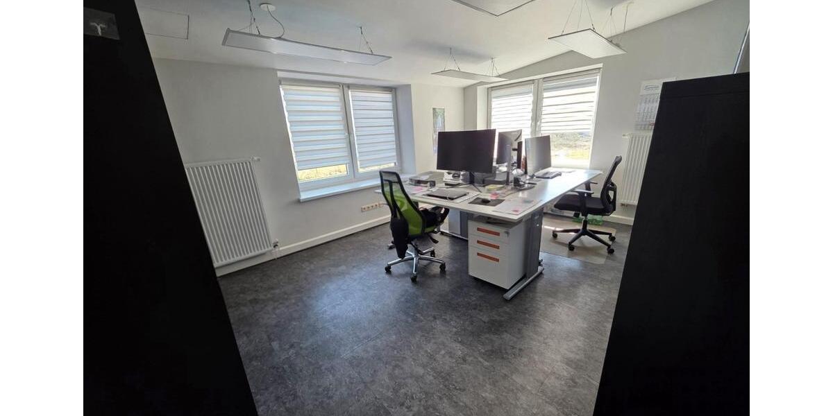 Gewerbeobjekt Lambrechtshagen - 1.400&euro; | Angebot:26090896